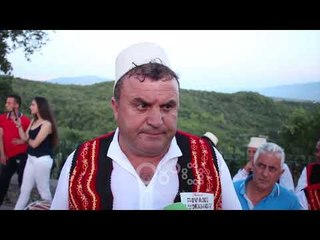 RTV Ora - “Divani Lunxhot” festivali i traditës në Gjirokastër