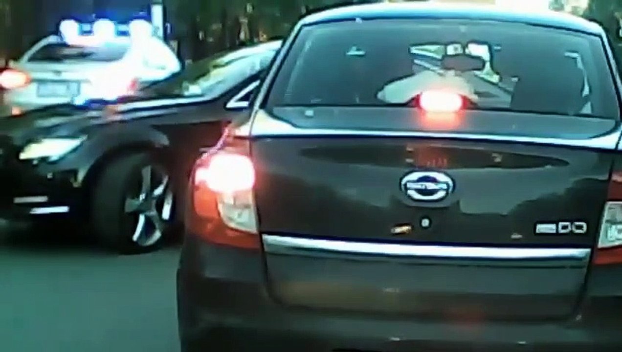 Car crashes  -293