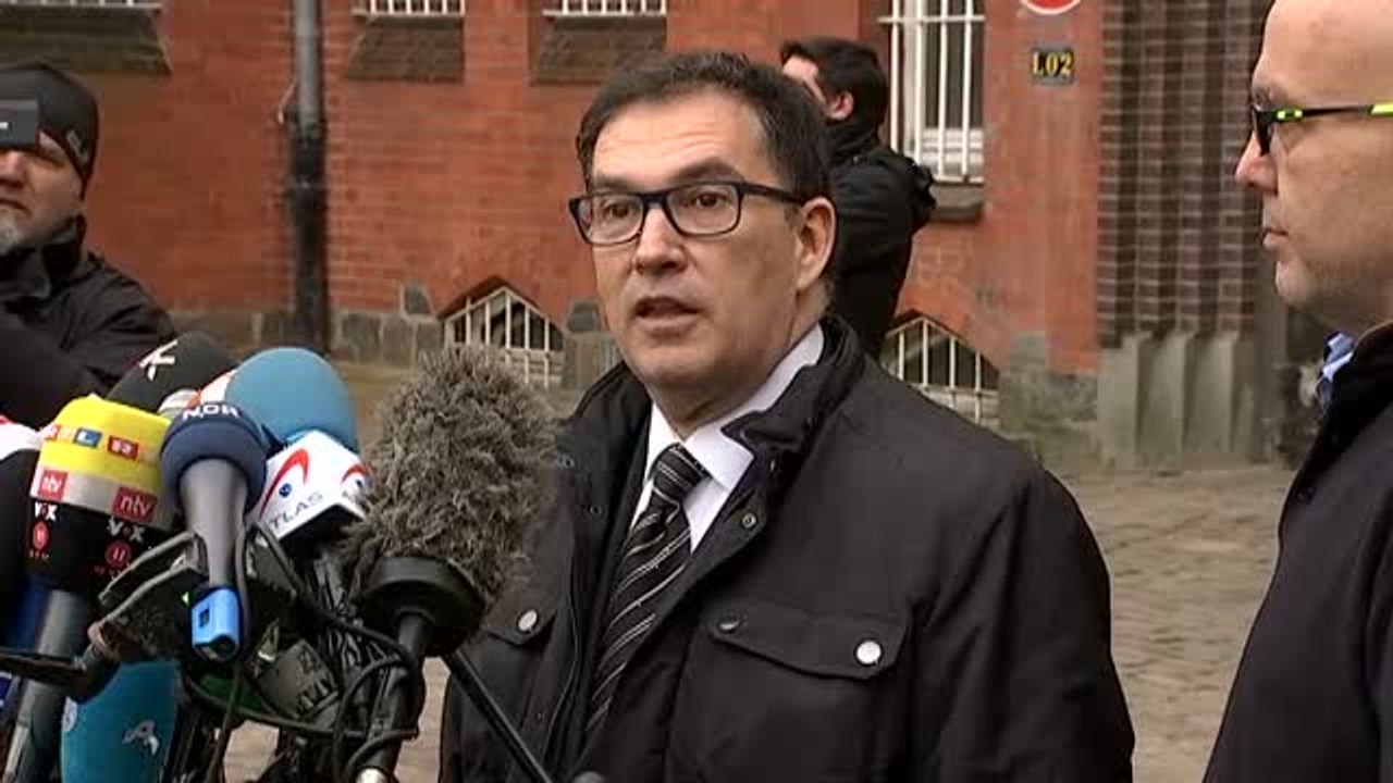 El abogado de Puigdemont asegura que el expresidente "no desfallecerá en seguir defendiendo sus ideales"