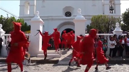 La localidad salvadoreña de Texistepeque celebra la fiesta santa de los "talcigüines"