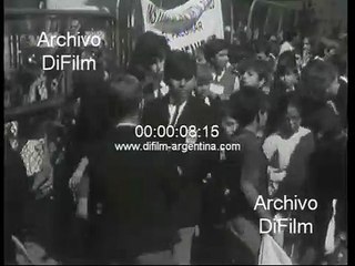 Los payasos Gaby Fofo y Miliki visitan Buenos Aires 1971