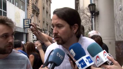Pablo Iglesias: "Es una vergüenza que haya dirigentes catalanes  en la cárcel o en el exilio"