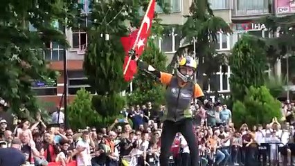 MOTOSİKLET FESTİVALİNDE NEFES KESEN MOTOR ŞOV