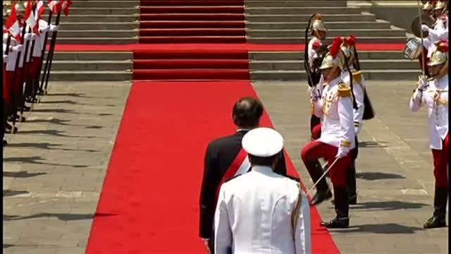 El nuevo presidente de Perú, Martín Vizcarra, asegura que serán muy firmes combatiendo aquellas acciones que estén reñidas con la ley