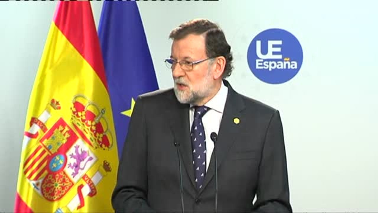 Rajoy marca como objetivo recuperar "la normalidad institucional, económica y social" en Cataluña