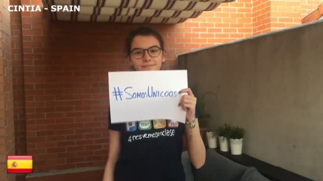 David Calle, profesor que ayuda a sus alumnos a aprobar a través de su canal de YouTube