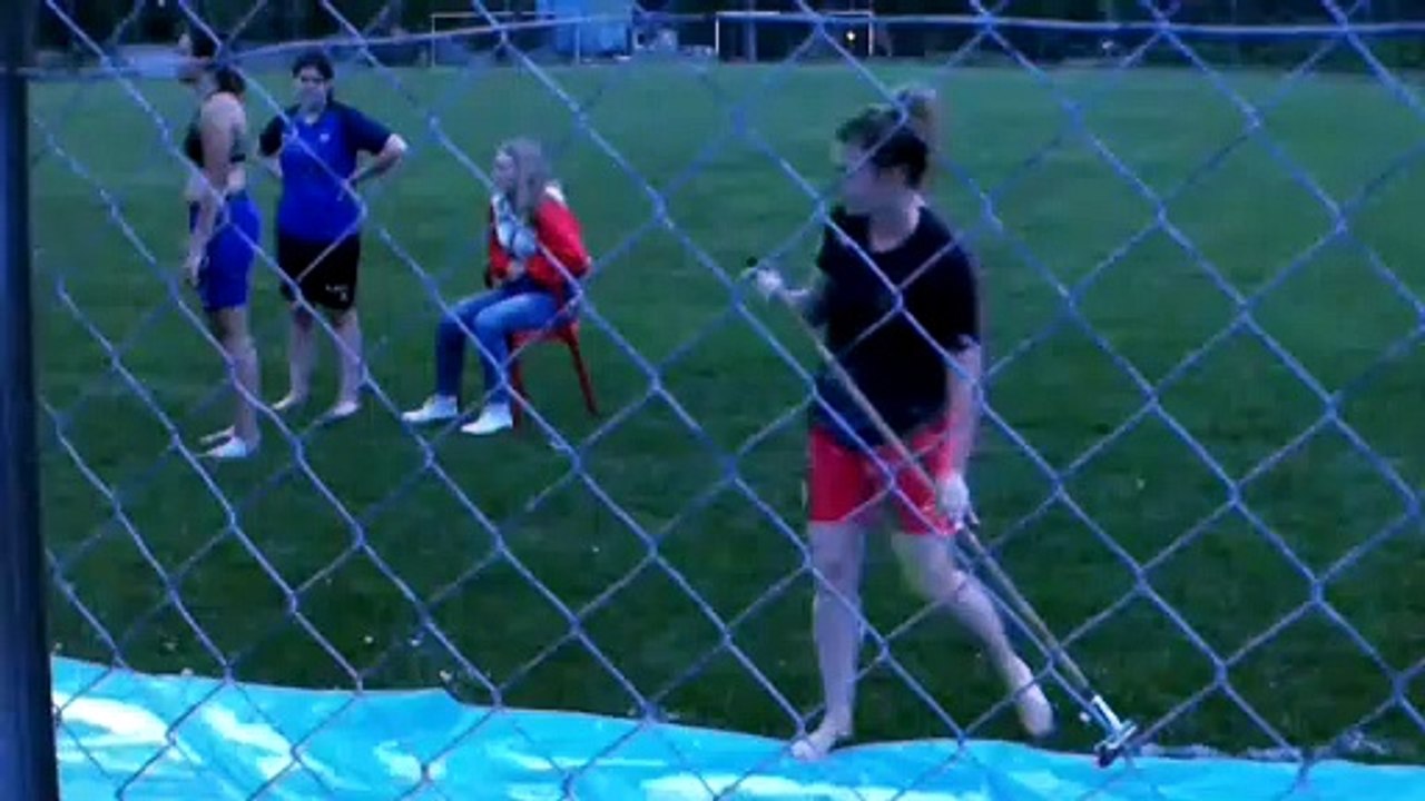 U15 Féminines, bain moussant, raclette et jet d'eau