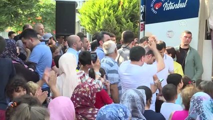 Bakan Kurum, Bahçelievler'de vatandaşlara hitap etti