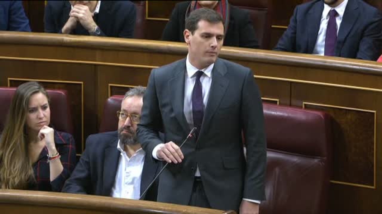 Rivera pide responsabilidades al Gobierno por "mentir" o "dejarse tomar el pelo" sobre el gasto de dinero público en el 1-O