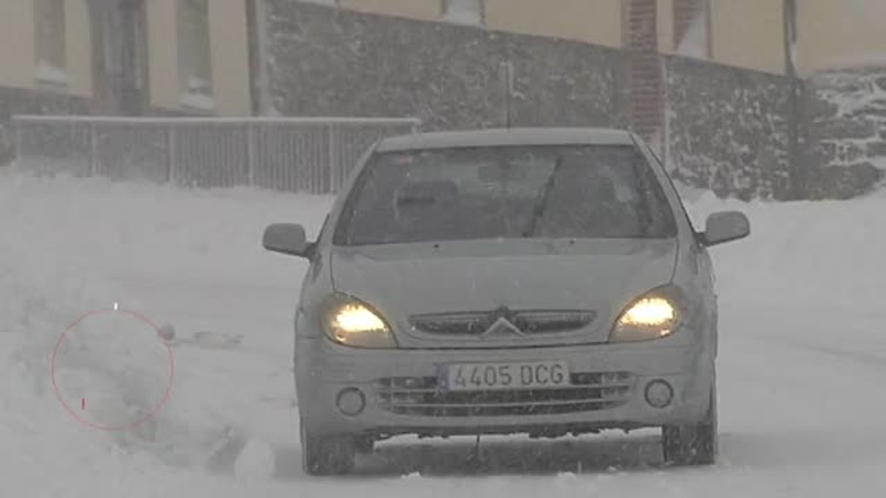 La primavera llega al norte con nieve, frío y viento