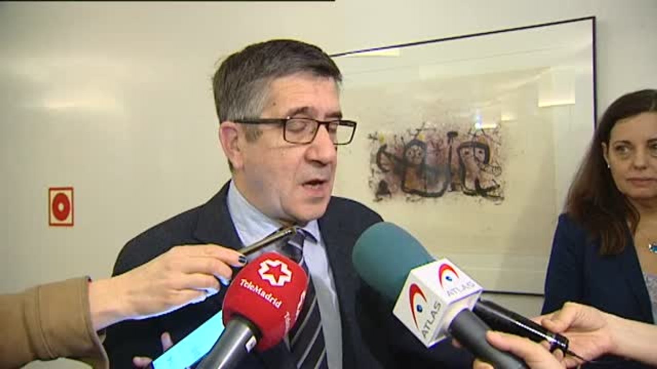 Margarita Robles niega división en el Grupo Socialista: "Me siento respaldada, querida y apreciada"