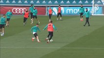 Bale se entrena de forma específica en el césped