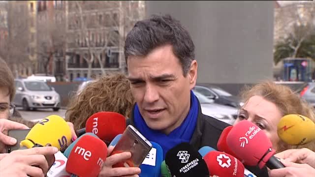 Pedro Sánchez: Las instituciones y los partidos políticos estamos unidos 14 años después