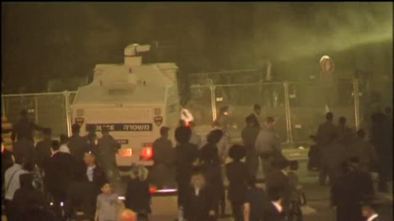 Graves disturbios en Jerusalén (Israelí)