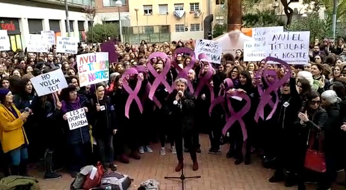 Mujeres periodistas se concentran en Barcelona