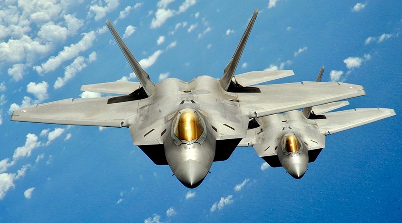 TOP 10 FIGHTER JETS IN THE WORLD