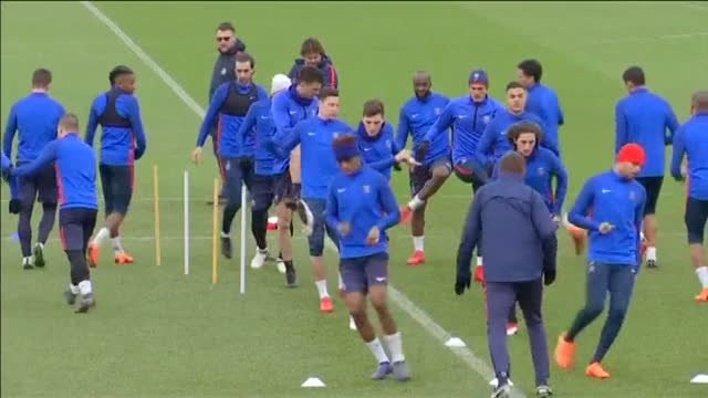 El PSG completa su último entrenamiento antes de recibir al Real Madrid