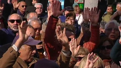 Download Video: Los jubilados gallegos salen a la calle para protestar contra la subida del 0,25% de las pensiones