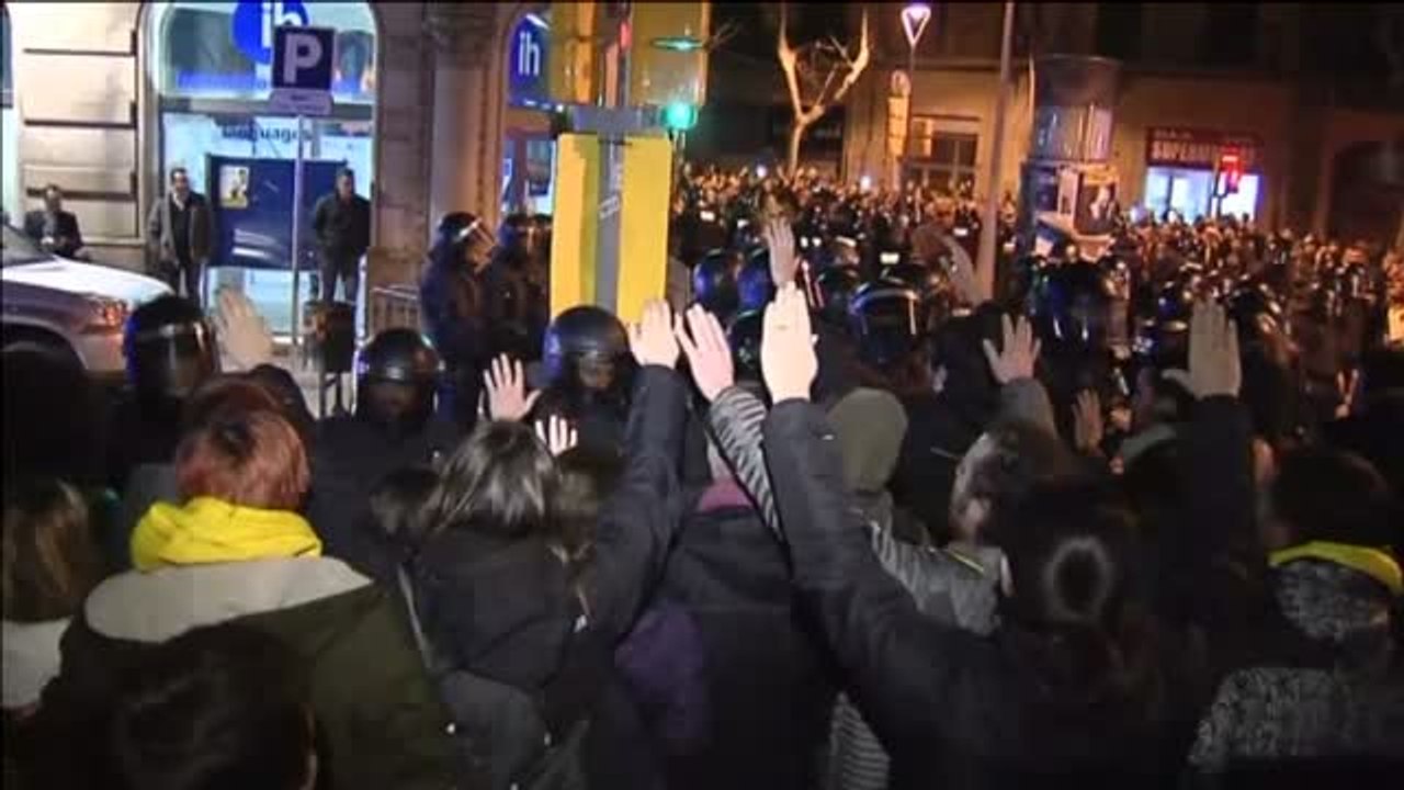 Los Mossos intervienen en los aledaños del Palau de la Música