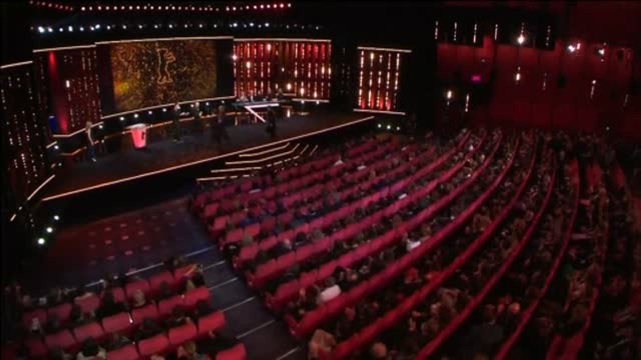 "No me toques" de Adina Pintilie gana el Oso de Oro de la Berlinale