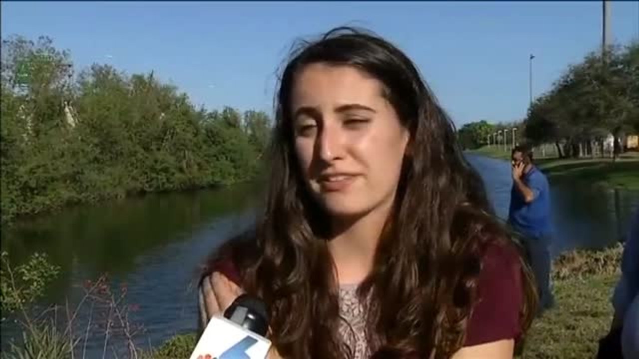 El pánico y la  confusión se adueñaron de los alumnos de la escuela de secundaria de Parkland