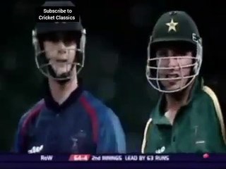 Boom Boom Shahid Khan Afridi HITS THE ROOF!!highest six.