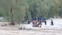 Las lluvias inundan y derrumban viviendas en Bolivia