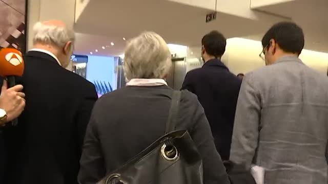 Clara Ponsatí acude a un acto sobre el referéndum del 1 de octubre en el Parlamento europeo