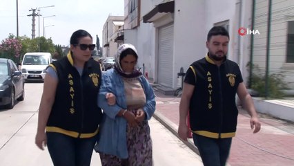Pazarda cep telefonu ve cüzdan çalan kadın yakayı ele verdi