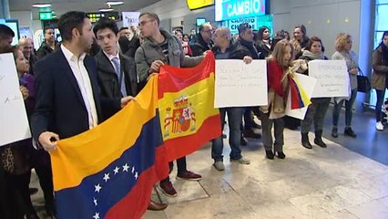 El embajador español en Venezuela llega a Madrid tras su expulsión