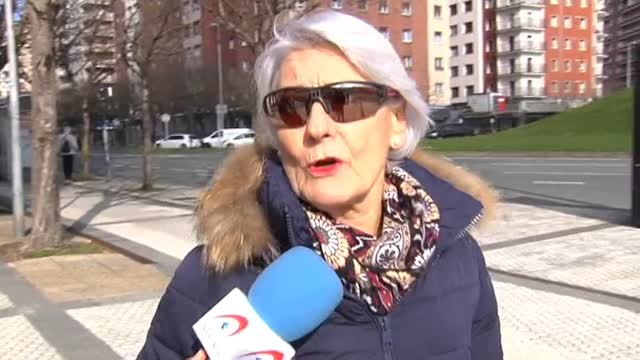 Íñigo Martínez se marcha de Zubieta ante la indignación de los aficionados