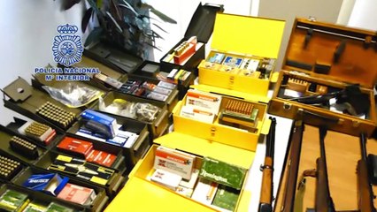La Policía Nacional incauta en Galicia numerosas armas de fuego y municiones