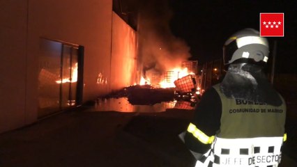 Registrado un incendio en una nave industrial en Alcalá de Henares