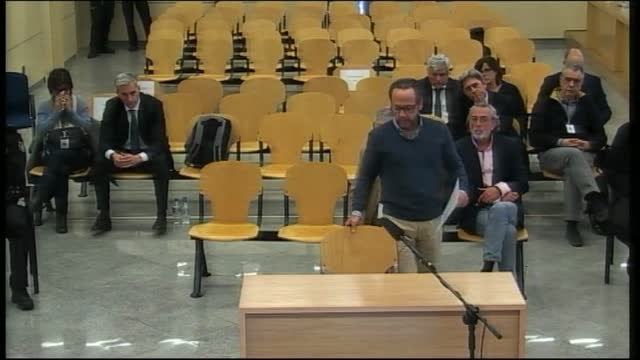 Así se organizaba la presunta financiación irregular del PP valenciano
