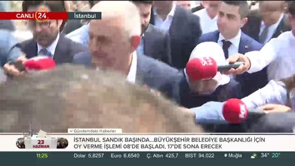 Binali Yıldırım oyunu kullanacağı okula geldi