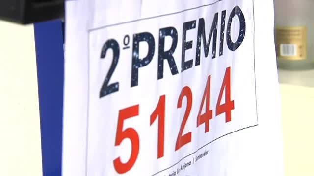 Una vecina de Santander se encuentra un décimo del Gordo premiado y lo entrega a la Policía