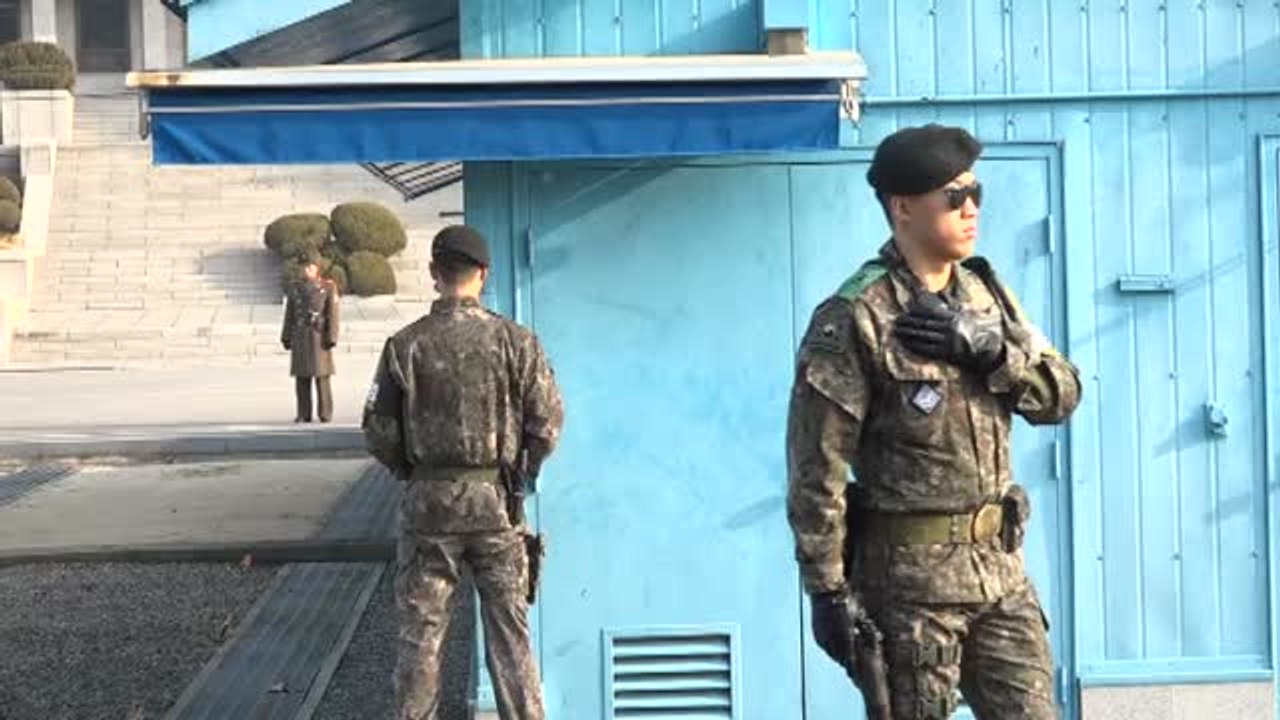 Cospedal visita la zona desmilitarizada entre Corea del Sur y Corea del Norte