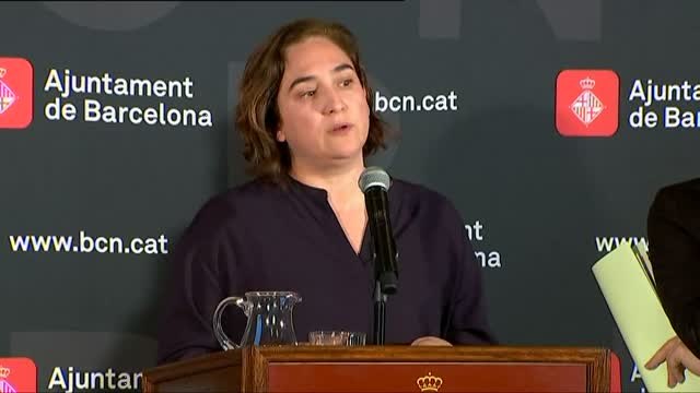 Ada Colau exige a Artur Mas y a Carles Puigdemont que asuman responsabilidades políticas por el 'caso Palau'