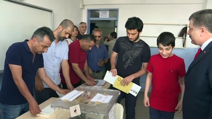 Sağlık Bakanı Koca, oyunu kullandı - İSTANBUL