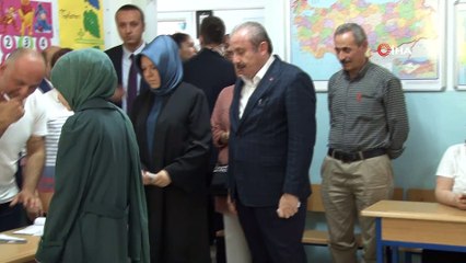 TBMM Başkanı Mustafa Şentop oyunu kullandı