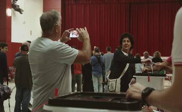 Trailer documental '1-O'