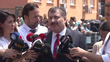 Sağlık Bakanı Koca: "Bugün 3 binin üzerinde sağlık personelimiz nöbet tutmaktadır"