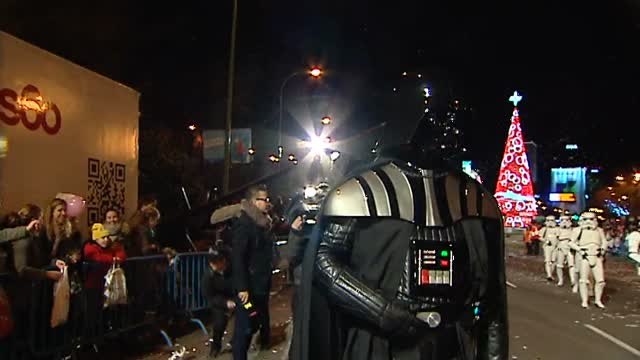 Alejandro Sanz apoya la cabalgata de Vallecas