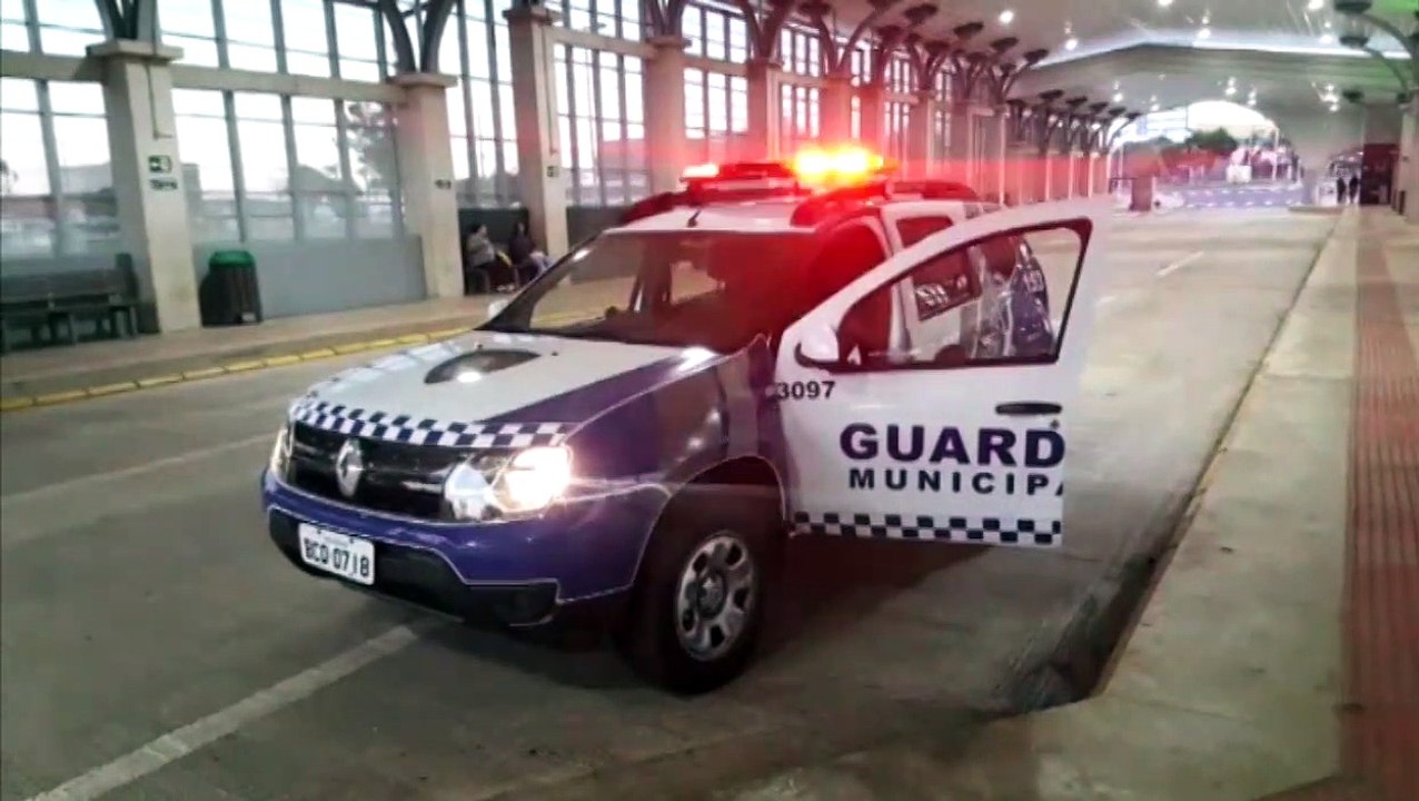 Grupo ‘invade’ Terminal Oeste e acaba detido pela Guarda Municipal