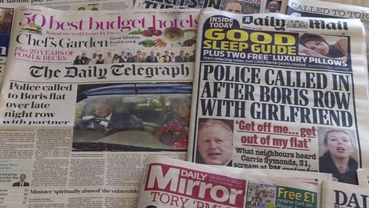 Johnson ignoriert nächtlichen Streit mit Partnerin bei Auftritt vor Parteibasis