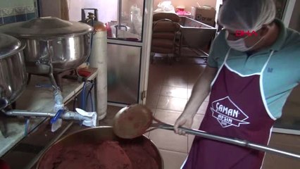KAHRAMANMARAŞ MÜŞTERİLERİNE YAPTIĞI ÇAMANI, ŞİMDİ AVRUPA'YA İHRAÇ EDİYOR-ÖZEL