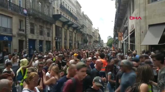 DHA DIŞ- Sarı Yelekliler eylemleri 32'nci haftasında