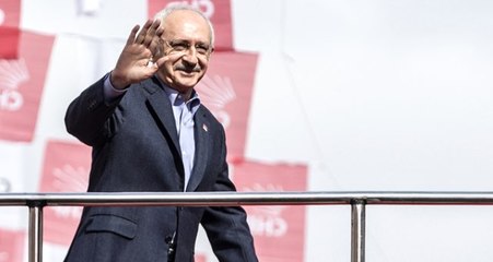 Descargar video: Son dakika! Kemal Kılıçdaroğlu balkon konuşması yaptı: Demokrasi destanı yazdık