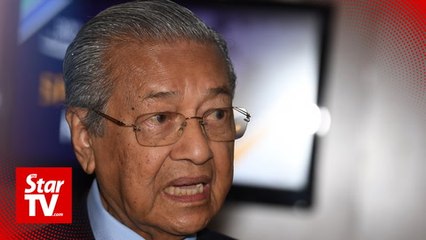 Dr M: Government not out to bankrupt Umno