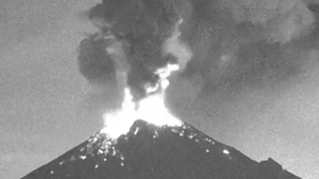 El volcán Popocatépetl vuelve a despertar